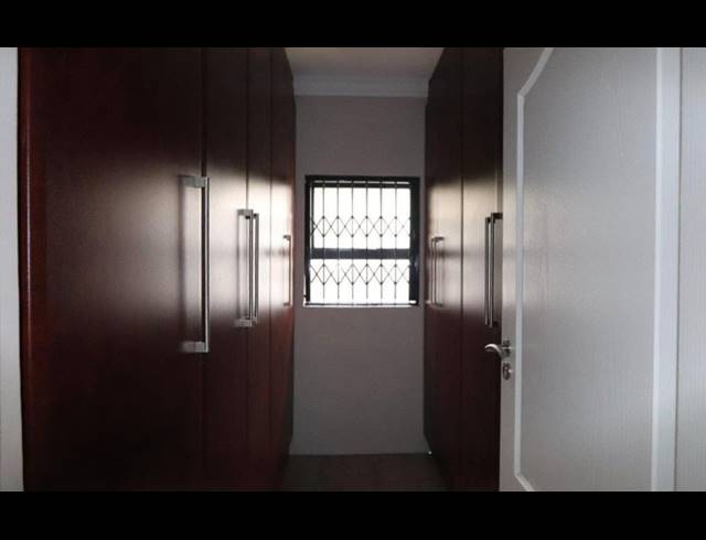 4 BEDROOM HOUSE FOR SALE IN UNITAS PARK